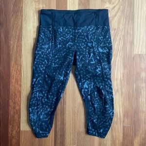 Lululemon Running Crop